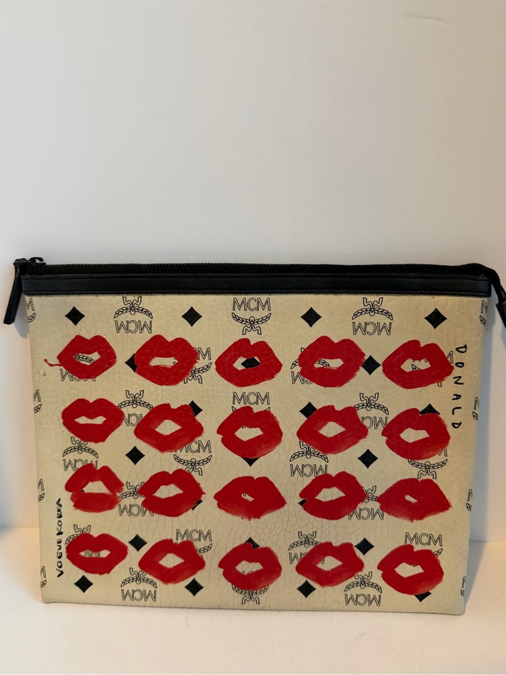 MCM Vogue Lips limited
